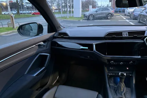 PY70FZJ Audi RS Q3 Sport Edition 400 PS S tronic Thumbnail #20