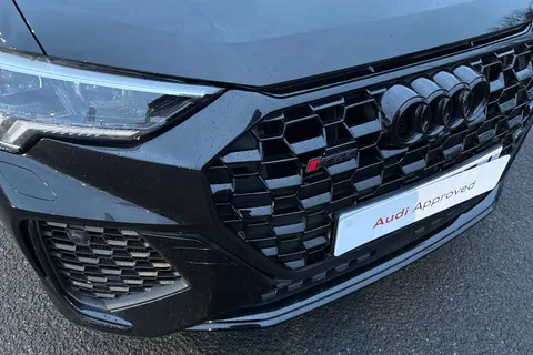 PY70FZJ Audi RS Q3 Sport Edition 400 PS S tronic Thumbnail #25