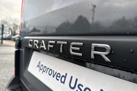 DC75XVB Volkswagen Crafter CR35 Panel Commerce Plus LWB 140 PS 2.0 TDI 6sp Manual - Rear Step/Camera Thumbnail #32
