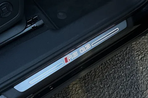 PY70FZJ Audi RS Q3 Sport Edition 400 PS S tronic Thumbnail #34