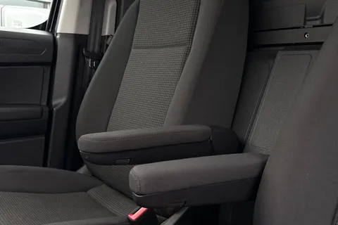 BD74VPY Volkswagen Caddy 2.0 TDI 102PS Commerce Pro Van [Tech Pack] Thumbnail #52