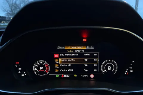 PY70FZJ Audi RS Q3 Sport Edition 400 PS S tronic Thumbnail #42