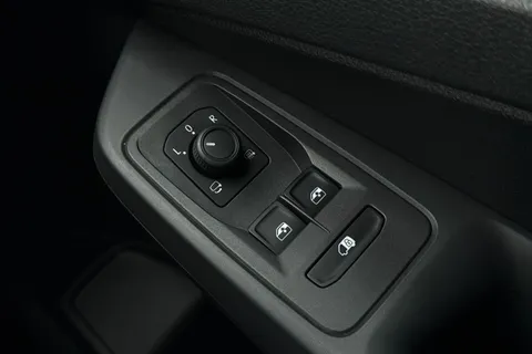 BD74VPY Volkswagen Caddy 2.0 TDI 102PS Commerce Pro Van [Tech Pack] Thumbnail #58