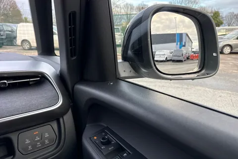 DH75EVL Volkswagen ID. Buzz GTX LWB 7 Seat 340 PS 79 kWh Pro Electric Automatic - Heat Pump Thumbnail #21