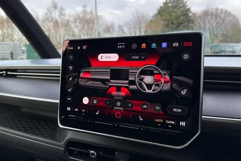 DH75EVL Volkswagen ID. Buzz GTX LWB 7 Seat 340 PS 79 kWh Pro Electric Automatic - Heat Pump Thumbnail #22