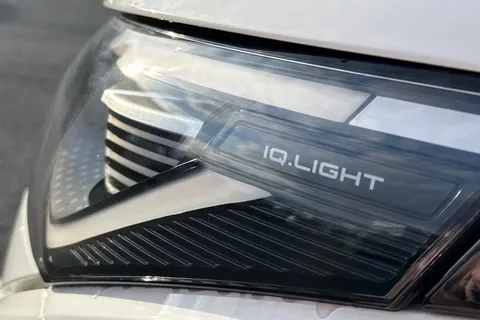 DH75EVL Volkswagen ID. Buzz GTX LWB 7 Seat 340 PS 79 kWh Pro Electric Automatic - Heat Pump Thumbnail #29