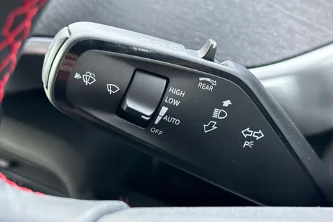 DH75EVL Volkswagen ID. Buzz GTX LWB 7 Seat 340 PS 79 kWh Pro Electric Automatic - Heat Pump Thumbnail #40