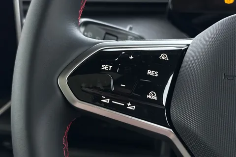 DH75EVL Volkswagen ID. Buzz GTX LWB 7 Seat 340 PS 79 kWh Pro Electric Automatic - Heat Pump Thumbnail #41