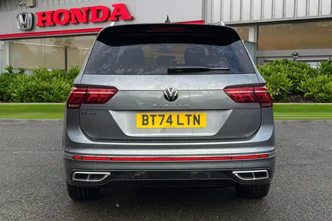 BT74LTN Volkswagen Tiguan Allspace 1.5 TSI R-Line 5dr DSG Thumbnail #7
