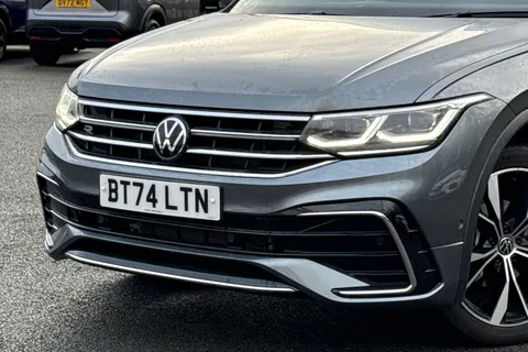 BT74LTN Volkswagen Tiguan Allspace 1.5 TSI R-Line 5dr DSG Thumbnail #26