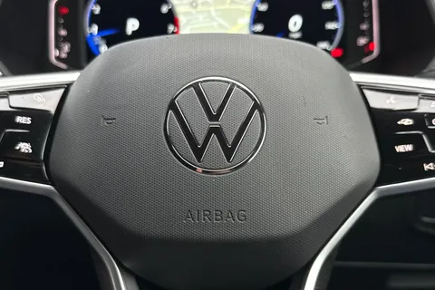 BT74LTN Volkswagen Tiguan Allspace 1.5 TSI R-Line 5dr DSG Thumbnail #39