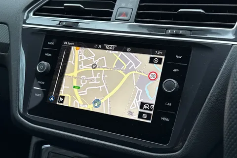 BT74LTN Volkswagen Tiguan Allspace 1.5 TSI R-Line 5dr DSG Thumbnail #52