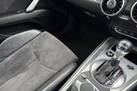 FB19ZWF Audi TT Coup- Sport 45 TFSI  245 PS S tronic Thumbnail #16