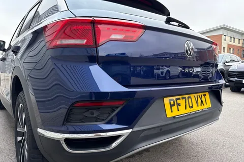 PF70VXT Volkswagen T-Roc 1.5 TSI EVO United Euro 6 (s/s) 5dr Thumbnail #9