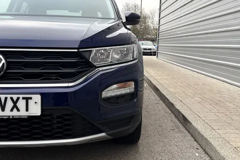 PF70VXT Volkswagen T-Roc 1.5 TSI EVO United Euro 6 (s/s) 5dr Thumbnail #27