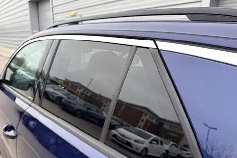 PF70VXT Volkswagen T-Roc 1.5 TSI EVO United Euro 6 (s/s) 5dr Thumbnail #36