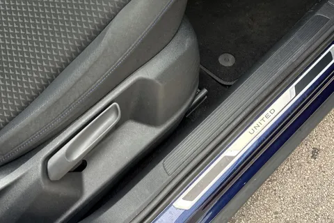 PF70VXT Volkswagen T-Roc 1.5 TSI EVO United Euro 6 (s/s) 5dr Thumbnail #40