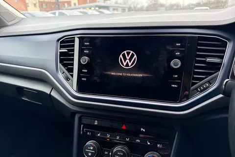 PF70VXT Volkswagen T-Roc 1.5 TSI EVO United Euro 6 (s/s) 5dr Thumbnail #43