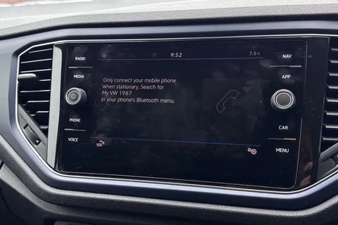 PF70VXT Volkswagen T-Roc 1.5 TSI EVO United Euro 6 (s/s) 5dr Thumbnail #46