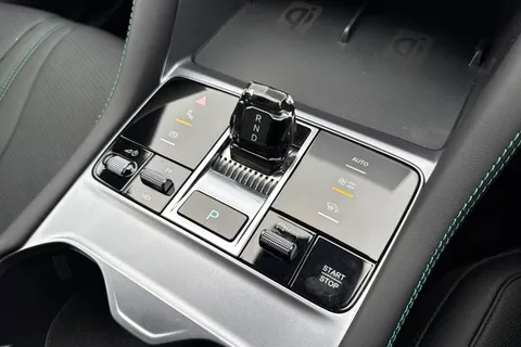 LD25YWS BYD Seal U 1.5 DM-i 18.3kWh Boost CVT Auto Euro 6 (s/s) 5dr Thumbnail #21