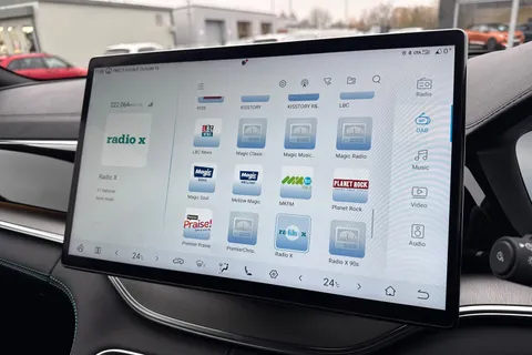 LD25YWS BYD Seal U 1.5 DM-i 18.3kWh Boost CVT Auto Euro 6 (s/s) 5dr Thumbnail #54