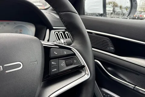 LD25XXK BYD Seal U 1.5 DM-i 26.6kWh Comfort CVT Auto Euro 6 (s/s) 5dr Thumbnail #42