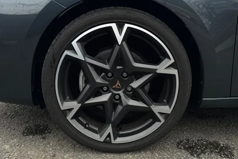 KY25HSV CUPRA Leon 1.5 TSI V2 Euro 6 (s/s) 5dr Thumbnail #11