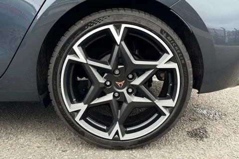 KY25HSV CUPRA Leon 1.5 TSI V2 Euro 6 (s/s) 5dr Thumbnail #12