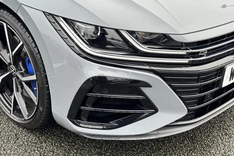 WL22ENJ Volkswagen Arteon 2.0 TSI R Shooting Brake DSG 4Motion Euro 6 (s/s) 5dr Thumbnail #9