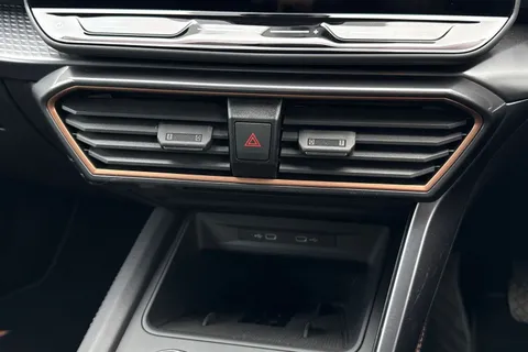 KY25HSV CUPRA Leon 1.5 TSI V2 Euro 6 (s/s) 5dr Thumbnail #23