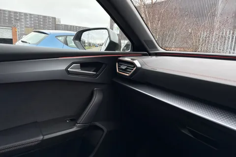 KY25HSV CUPRA Leon 1.5 TSI V2 Euro 6 (s/s) 5dr Thumbnail #33