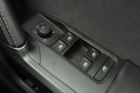 KY25HSV CUPRA Leon 1.5 TSI V2 Euro 6 (s/s) 5dr Thumbnail #34