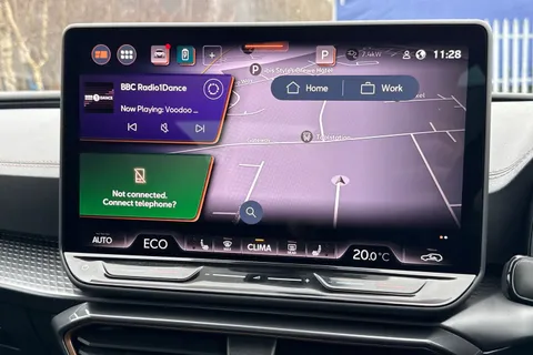 KM75LBJ CUPRA Leon 1.5 eHybrid 25.8kWh V3 DSG Euro 6 (s/s) 5dr Thumbnail #18