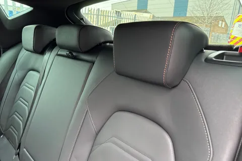 KM75LBJ CUPRA Leon 1.5 eHybrid 25.8kWh V3 DSG Euro 6 (s/s) 5dr Thumbnail #20