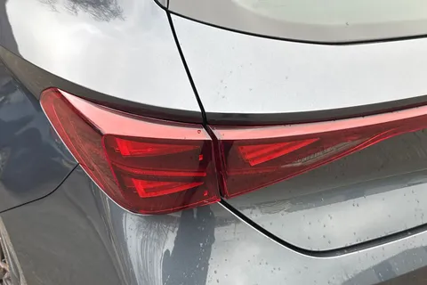 KM75LBJ CUPRA Leon 1.5 eHybrid 25.8kWh V3 DSG Euro 6 (s/s) 5dr Thumbnail #29