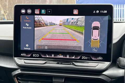 KM75LBJ CUPRA Leon 1.5 eHybrid 25.8kWh V3 DSG Euro 6 (s/s) 5dr Thumbnail #39