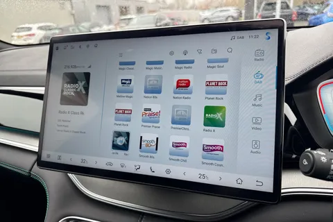 LD25TFO BYD Seal U 1.5 DM-i 26.6kWh Comfort CVT Auto Euro 6 (s/s) 5dr Thumbnail #53