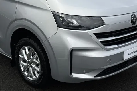 BT75AVR Volkswagen Transporter 2.0 TDI 150PS Commerce Pro Van Auto-Tailgate Thumbnail #10