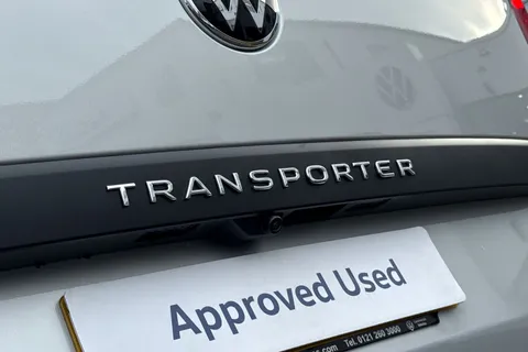 BT75AVR Volkswagen Transporter 2.0 TDI 150PS Commerce Pro Van Auto-Tailgate Thumbnail #37