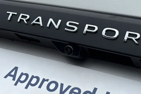 BT75AVR Volkswagen Transporter 2.0 TDI 150PS Commerce Pro Van Auto-Tailgate Thumbnail #38