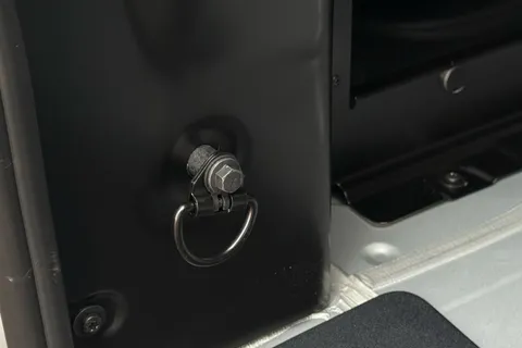 BT75AVR Volkswagen Transporter 2.0 TDI 150PS Commerce Pro Van Auto-Tailgate Thumbnail #49