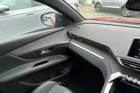 FM68PVJ PEUGEOT 3008 2.0 BlueHDi GT Line Premium EAT Euro 6 (s/s) 5dr Thumbnail #21