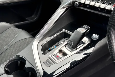 FM68PVJ PEUGEOT 3008 2.0 BlueHDi GT Line Premium EAT Euro 6 (s/s) 5dr Thumbnail #24