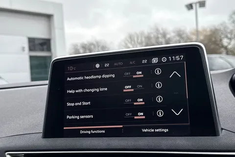 FM68PVJ PEUGEOT 3008 2.0 BlueHDi GT Line Premium EAT Euro 6 (s/s) 5dr Thumbnail #29