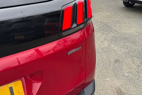 FM68PVJ PEUGEOT 3008 2.0 BlueHDi GT Line Premium EAT Euro 6 (s/s) 5dr Thumbnail #36