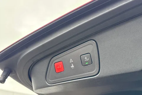 FM68PVJ PEUGEOT 3008 2.0 BlueHDi GT Line Premium EAT Euro 6 (s/s) 5dr Thumbnail #37