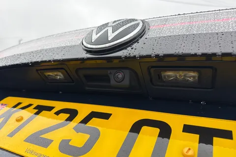 KT25OTU Volkswagen Tiguan 2.0 TDI R-Line 5dr DSG⭐IQ.LIGHT | Infotainment package | Black Styling Pack Thumbnail #28