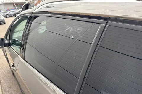 OE16POU PEUGEOT 2008 1.2 PureTech Allure 5dr Thumbnail #28