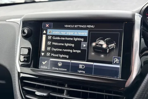 OE16POU PEUGEOT 2008 1.2 PureTech Allure 5dr Thumbnail #47