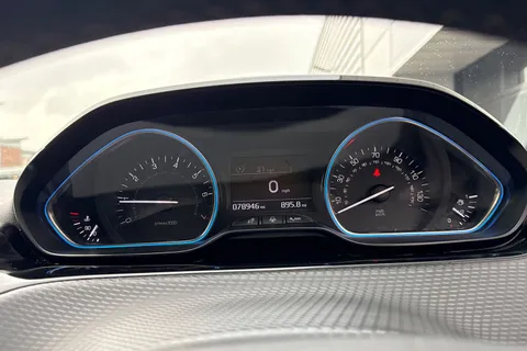 OE16POU PEUGEOT 2008 1.2 PureTech Allure 5dr Thumbnail #54